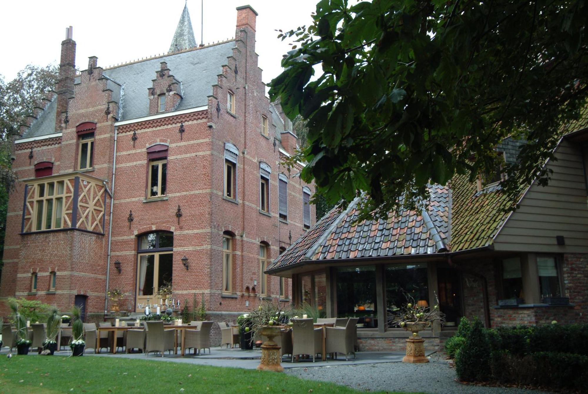 Charmehotel Manoir Ogygia Poperinge Eksteriør bilde
