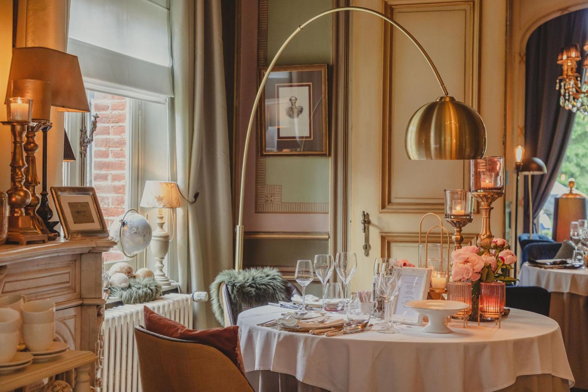Charmehotel Manoir Ogygia Poperinge Eksteriør bilde